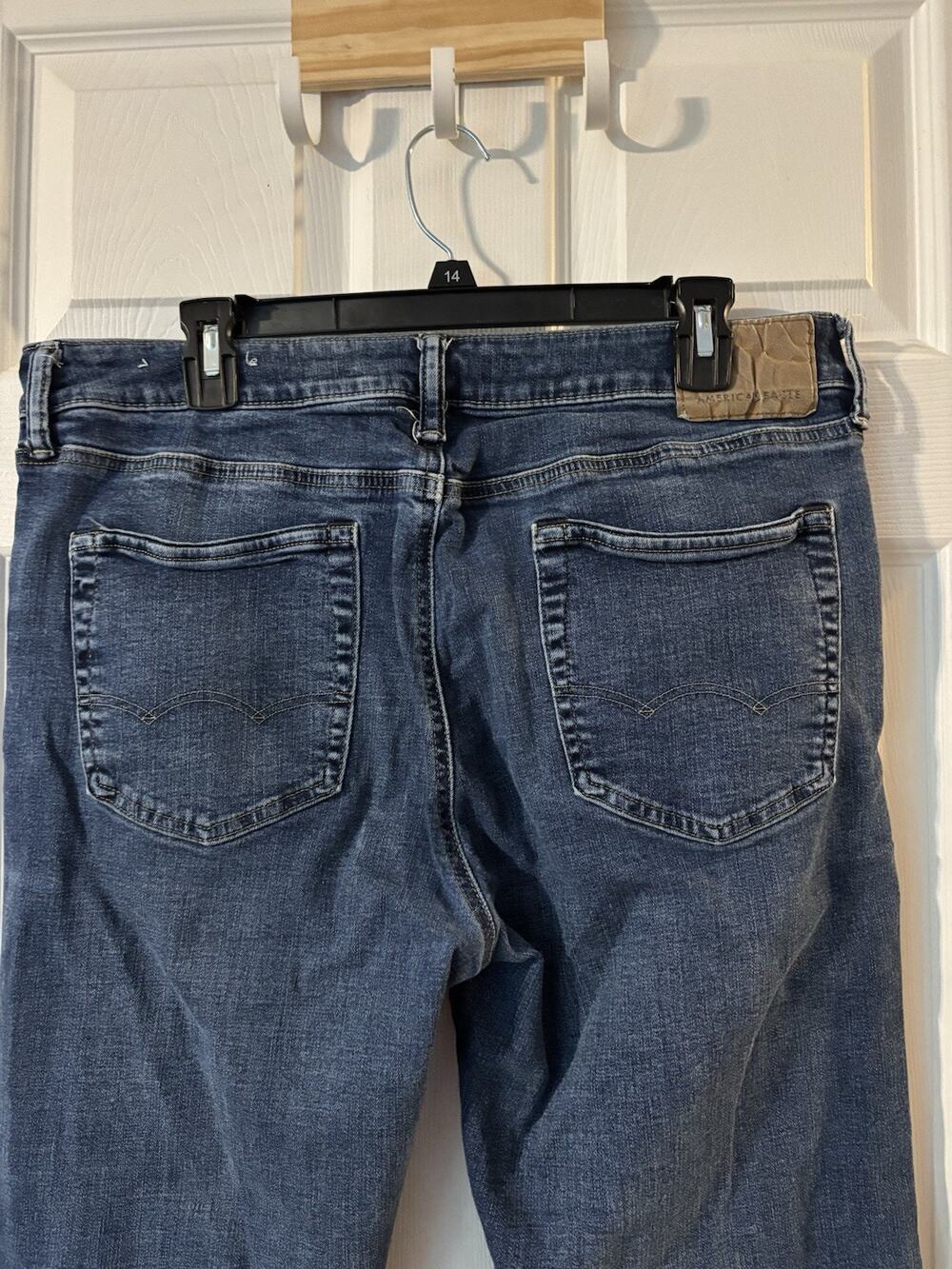 American Eagle Men’s Jeans 34x32 Athletic Straight Airflex+ Medium Blue Wash